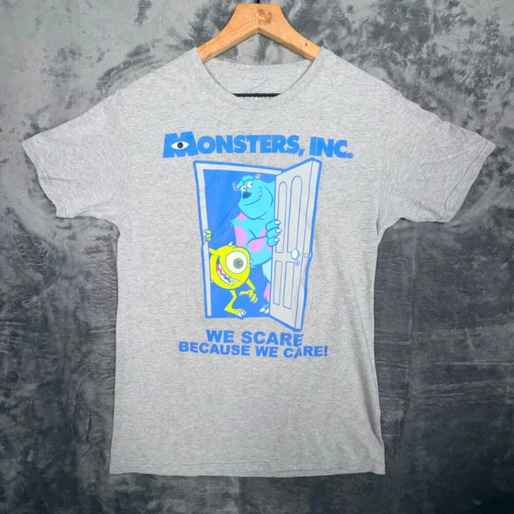 Disney Pixar Mens Monsters Inc T-Shirt S Gray Sulley Mike Graphic Tee Movie SS